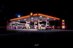 An hour's walk out with the camera and a flask of coffee last night.
.
.
.
.
.
#petrolstation #petrolstationphotography #gasstation #westyorkshire #yorkshirephotographer #dalehooleyphotography